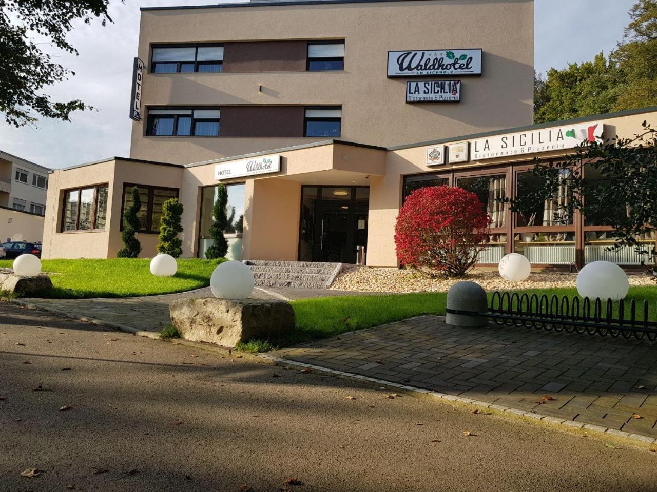 Waldhotel Sindelfingen Am Eichholz Exteriör bild